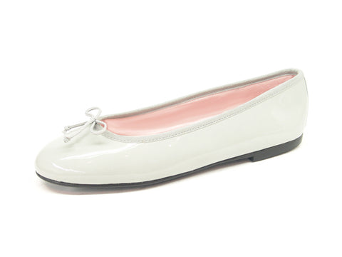 Leather Zoe Off White Professional Shoes for Spa, Wellness, Medical - STYLEMONARCHY